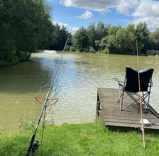 Harvest 8 - Yellowtop Country Park - Hot Tub - Yorkshire Villa