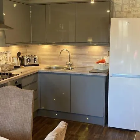 Harvest 8 Lodge, Yellowtop Country Park Villa York